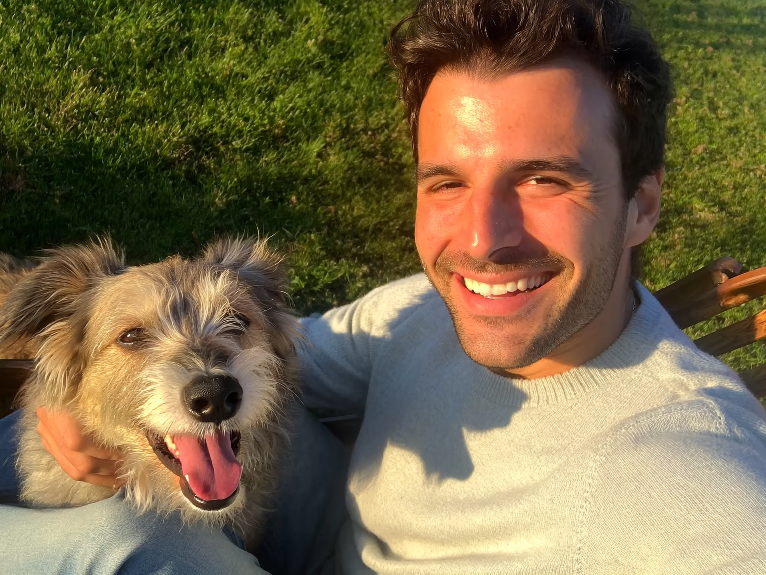 Alejandro G., Amo feliz